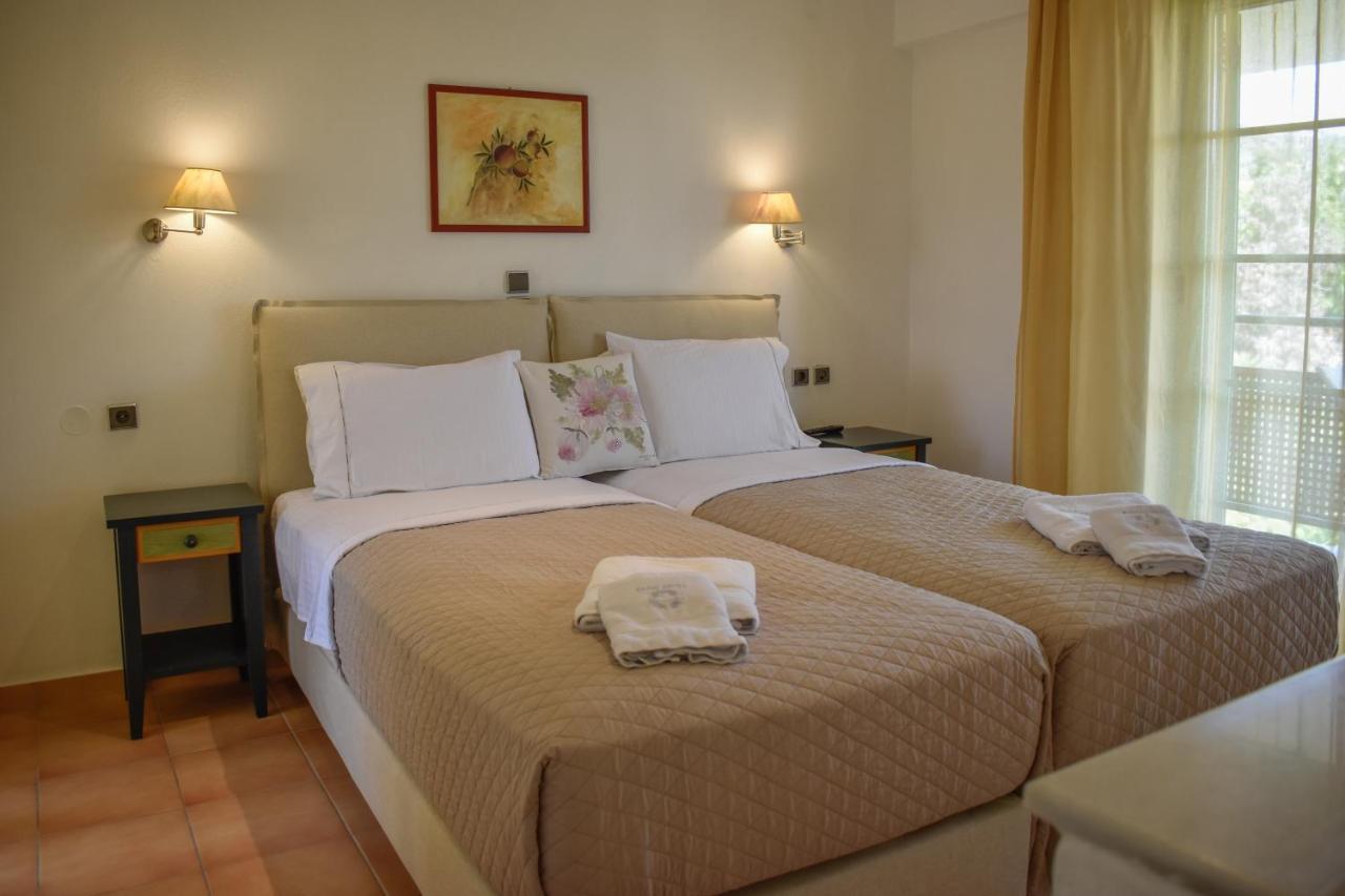 Hotel Dafni Скіатос Екстер'єр фото